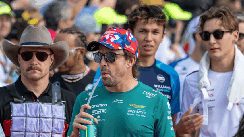 Alonso, Aston Martin’in çöküşünde nasıl motive kalıyor?