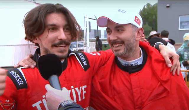 Ali: “Son düzlükte heyecandan vites yükseltmeyi unutmuşum!”