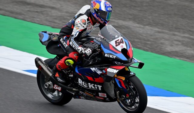 BMW, 2025 WSBK motorunu test ediyor
