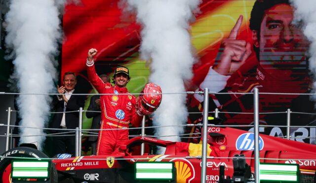 Sainz: “Belki de Ferrari ile F1’deki son zaferimi kazandım”
