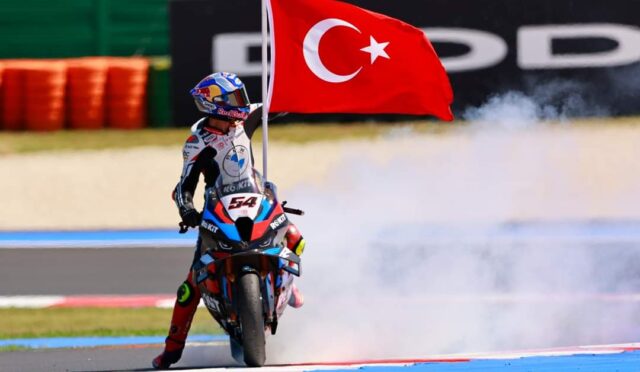 Toprak Razgatlıoğlu, BMW