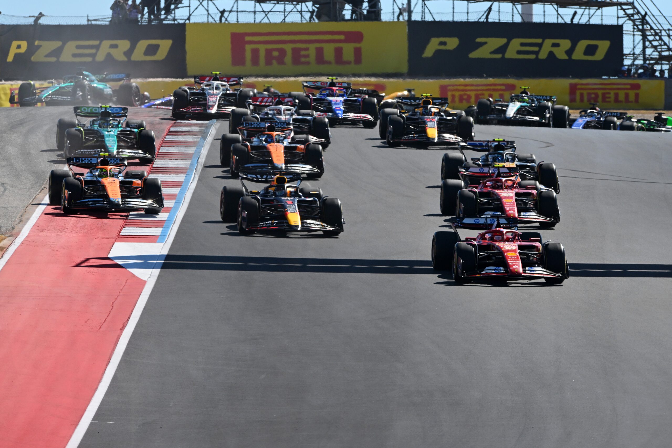 F1, Austin’da Kavurucu Sıcaklarda ABD Grand Prix’sine Hazırlanıyor