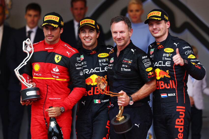 Red Bull, Sainz ile ilgilendiği iddialarını reddetti