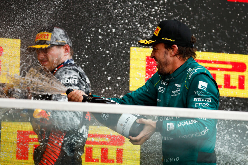 Alonso, 2008’de Red Bull’un anlaşmasını kabul etmediği için pişman değil