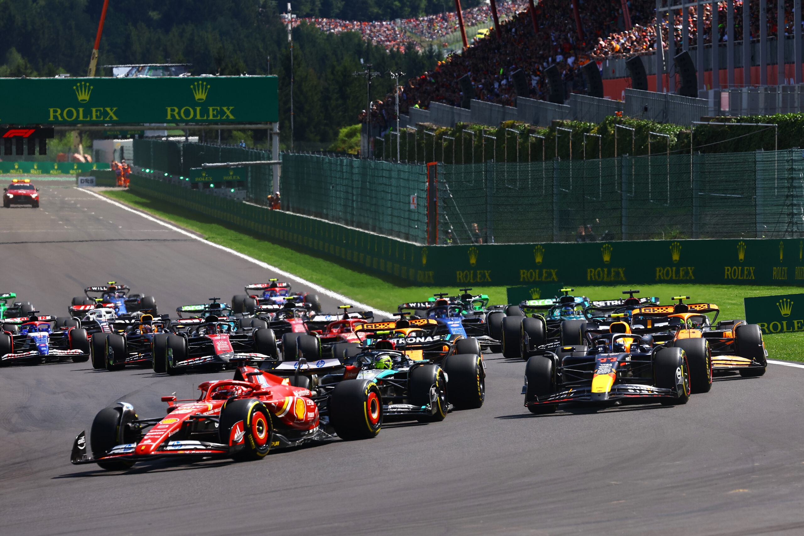 2025 F1 yarış başlangıç saatleri belli oldu – 2025 Formula 1 seans saatleri (TSİ)