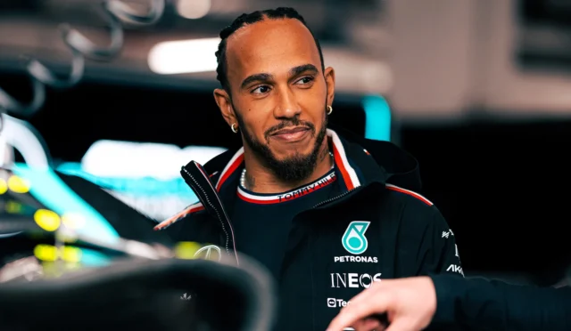 F1, Hamilton’a emekli olmadan önce Afrika’da yarışma sözü vermiş