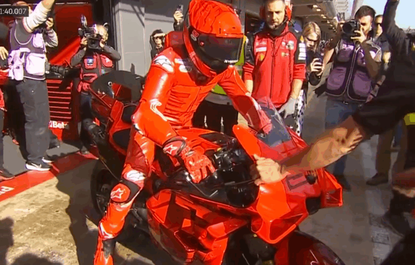 Marc Marquez, Ducati fabrika takımı ile ilk kez piste çıktı!