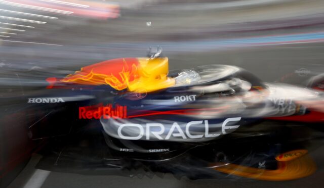 Verstappen: “Red Bull, bir ralli aracı gibiydi!”