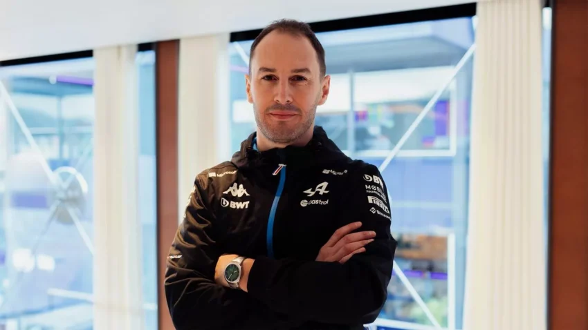 Alpine, Renault’nun F1 takımını satacağı iddialarını yalanladı