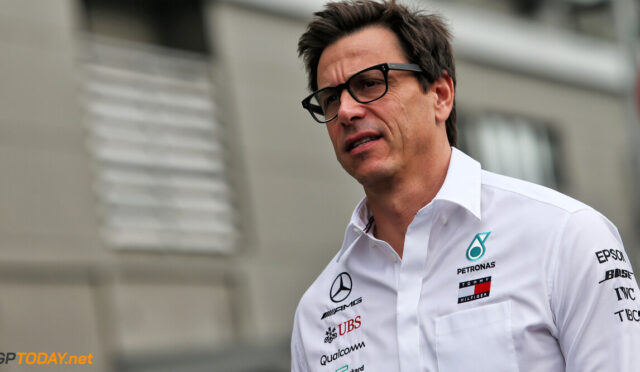 Wolff, Hamilton’ın dramatik şekilde elenmesinin ardından özür diledi