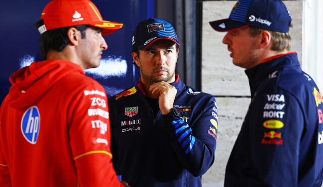 Perez, Verstappen’in en büyük gelişiminin “araç dışında” olduğunu düşünüyor