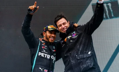 Lewis Hamilton, Toto Wolff, Mercedes