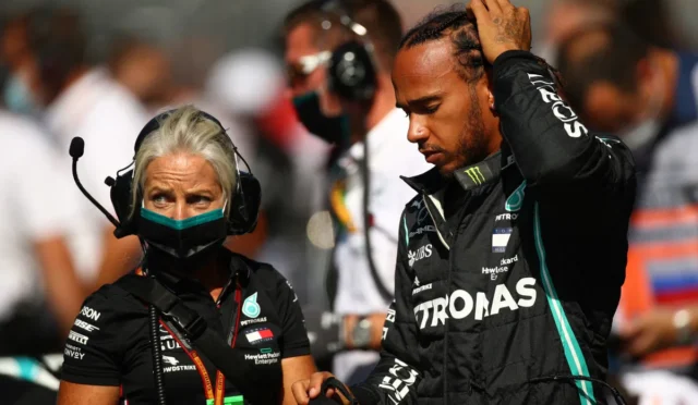 Hamilton, başarılı dönemdeki fizyoterapisti Angela Cullen ile yeniden anlaştı!