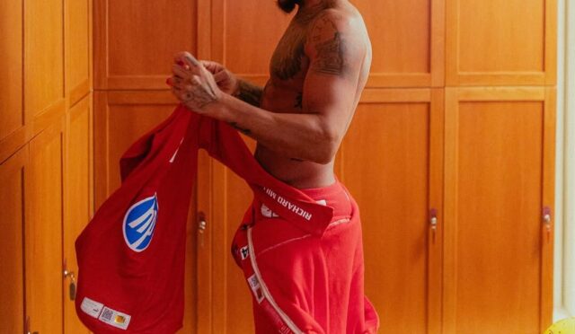 Hamilton: “Ferrari’yle anlaşmam tamamen içgüdüsel bir karardı”