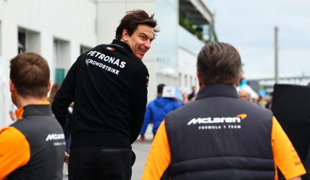 Toto Wolff: “Mercedes’in 2026’da saklanacak bir yeri yok çünkü artık McLaren var”