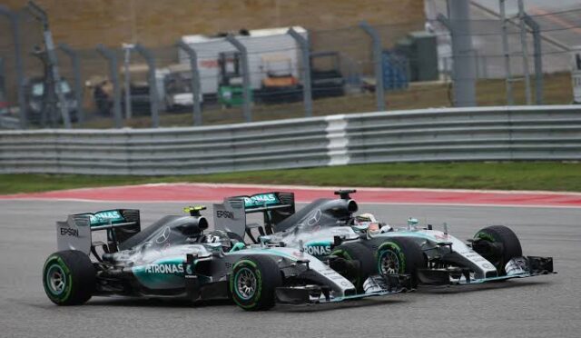 Hamilton ve Rosberg rekabeti hakkında yeni bilgiler