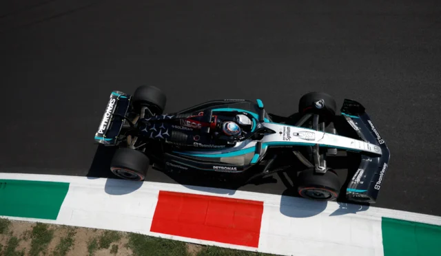 Formula 1 CEO’su, Mercedes’i “altın çocuk” Antonelli konusunda uyardı