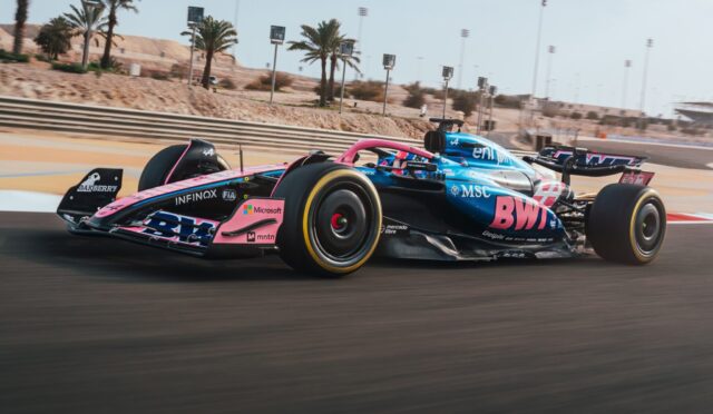 Alpine de, 2025 F1 aracını piste çıkaran takımlar arasına katıldı