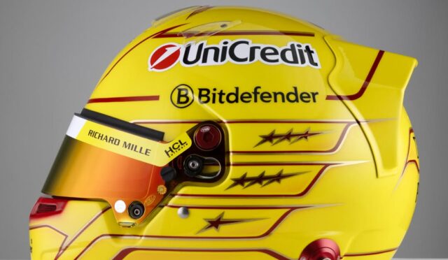 Lewis Hamilton, 2025 Ferrari kaskı (9)