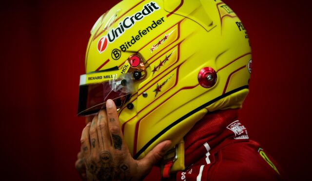 Hamilton, Ferrari’de “uzun zamandır olmadığı kadar pozitif” hissediyor