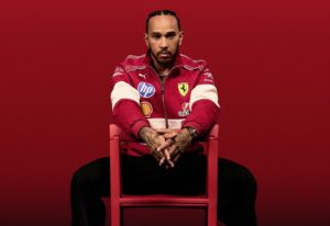 Lewis Hamilton Ferrari Puma kıyafetleri 3