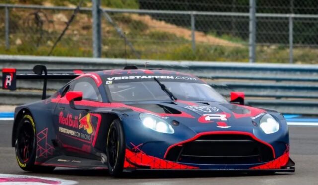 Verstappen, Aston Martin ile anlaşmaya vardı