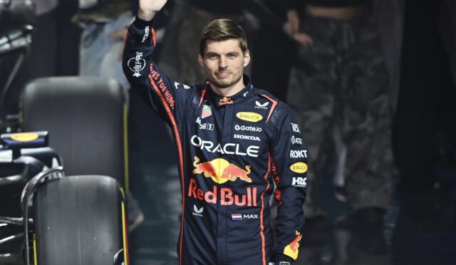 Verstappen, Aston Martin ile bir temas olduğunu doğruladı