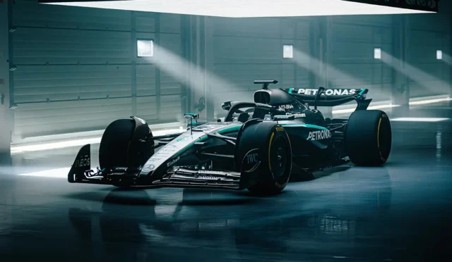 Teknik analiz: Mercedes W16, 2024 F1 aracından ne kadar farklı?