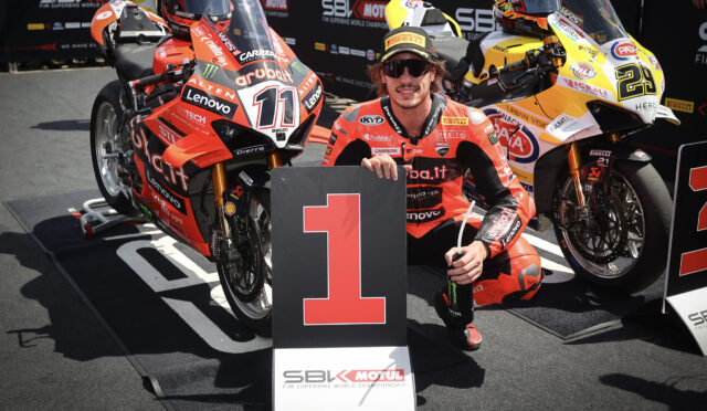 2025 Superbike Avustralya: Bulega 3’te 3 yaptı, Toprak Razgatlıoğlu hayal kırıklığı yaşadı