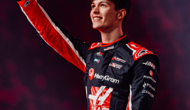 Bearman, ilk ehliyet sınavında kalma anısını açığa çıkardı