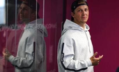 Liam Lawson Visits Oracle Red Bull Racing Factory