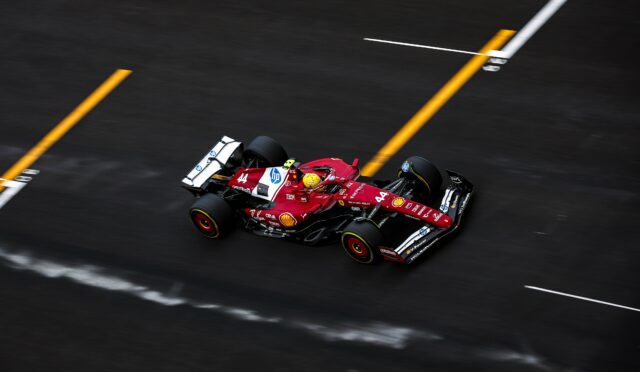 Hamilton, Çin’deki kötü performansın nedenini açıkladı: “Aracı berbat hale getiren ayar değişiklikleri”