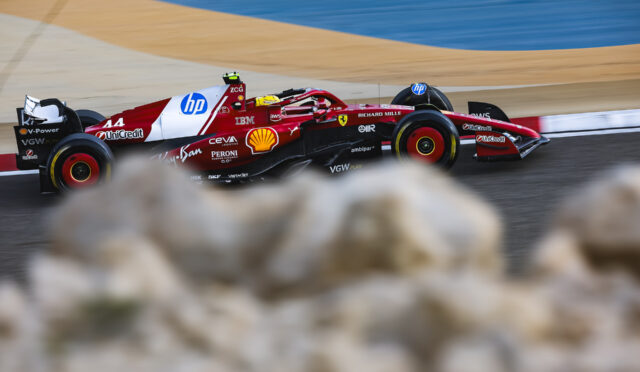 Hamilton, vites kutusu sorununa rağmen testlerden mutlu ayrıldı