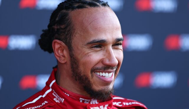 Ferrari ile ilk pole pozisyonunu alan Hamilton: “Umarım liderliği koruyabiliriz”