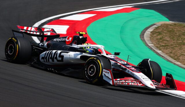 Bearman da F1 rejisinin telsiz mesajı yayınından rahatsız