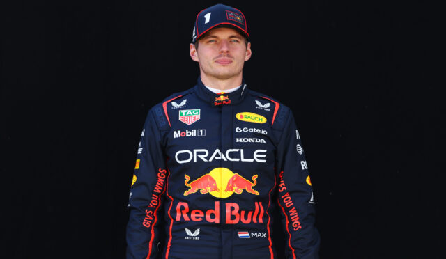 Verstappen, V10 motorlar gelecekse, F1 kariyerini uzatmaya açık
