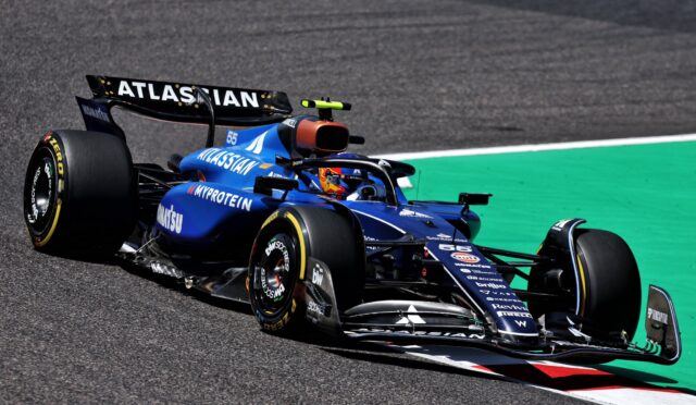Sainz, Williams F1 aracındaki sürüş stilini değiştirme kararı aldı