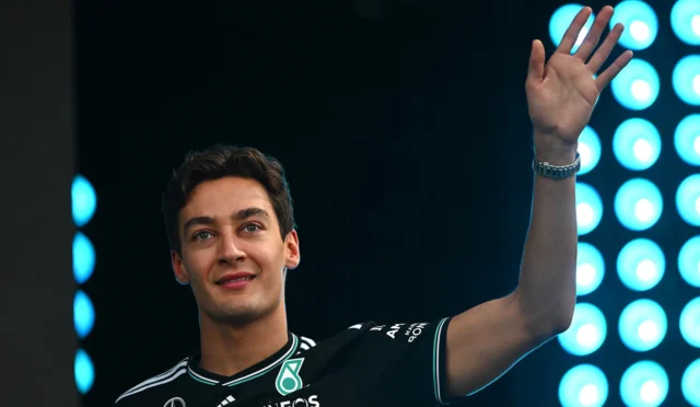 Russell: “Şu anda anormal olan şey, çok sayıda F1 pilotunun uzun vadeli anlaşmasının olması”