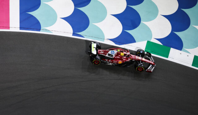 Hamilton, Suudi Arabistan GP’nin ilk gününde yaşadığı sıkıntıları detaylandırdı