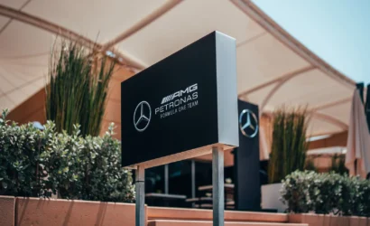 Mercedes F1 logo