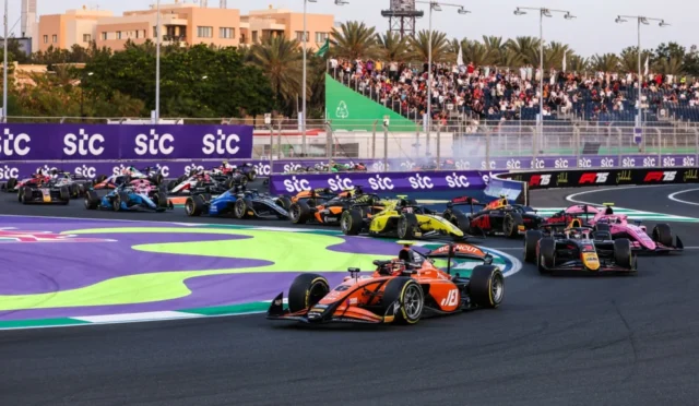 F2 Cidde: 2. yarışı Richard Verschoor kazandı