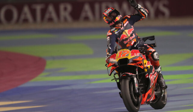 Vinales: “KTM ile hayatımda ilk defa hızlı bir motosiklet sürdüm”