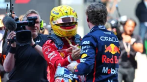 Verstappen Ferrari’de zorlanan Hamilton için uyum süreci kolay değil dedi