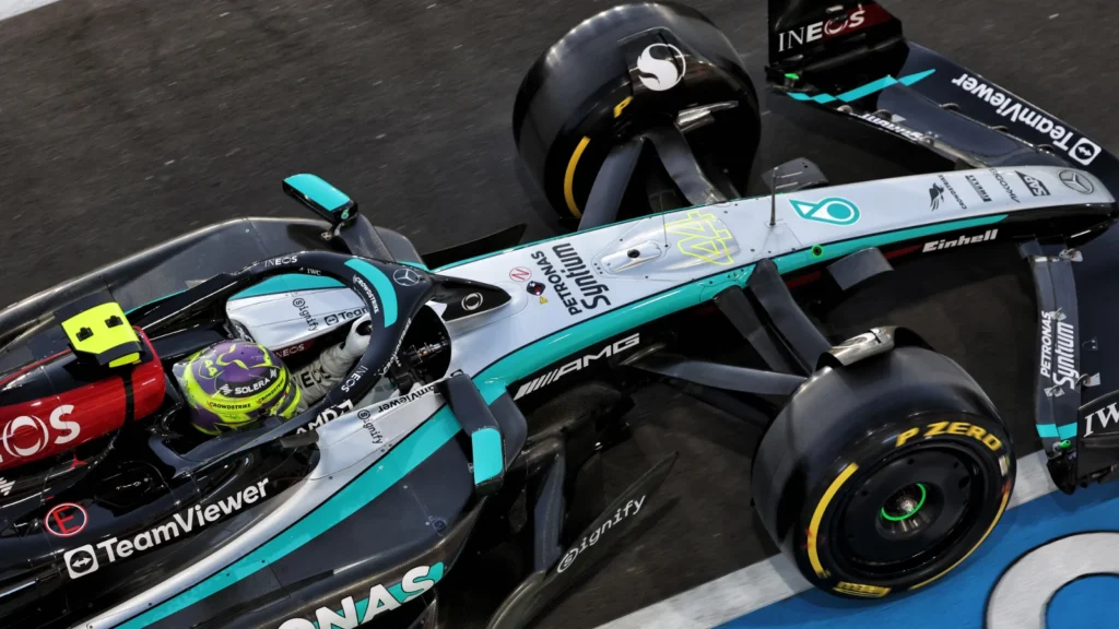 Lewis Hamilton 2026 öncesi modern F1 ve bütçe kısıtlamalarını eleştirdi