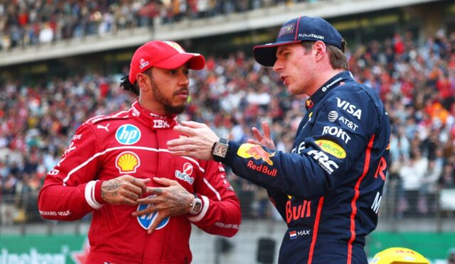 Jolyon Palmer: Lewis Hamilton Ferrari’de Max Verstappen’e kıyasla daha fazla çalışıyor