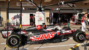 Haas’ın 2025 F1 Sezonunda Yükseltme Paketini Geç Başlatmasının Nedeni