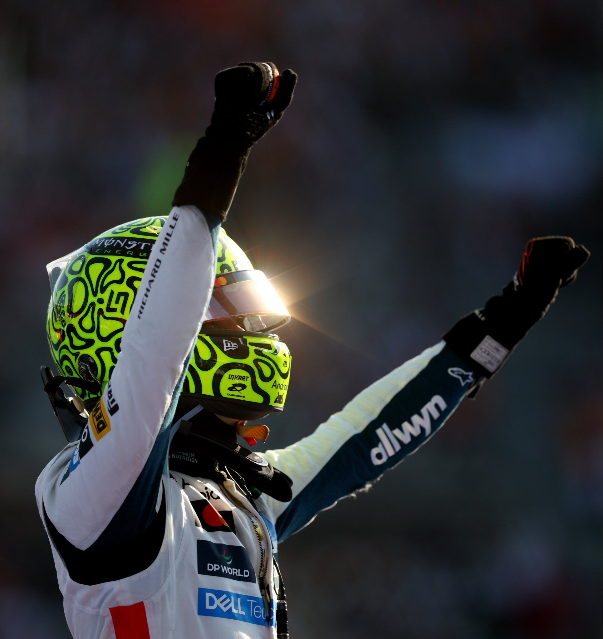 Lando Norris, Meksika GP Zaferiyle F1 Şampiyonluğunda Liderliği Ele Geçirdi