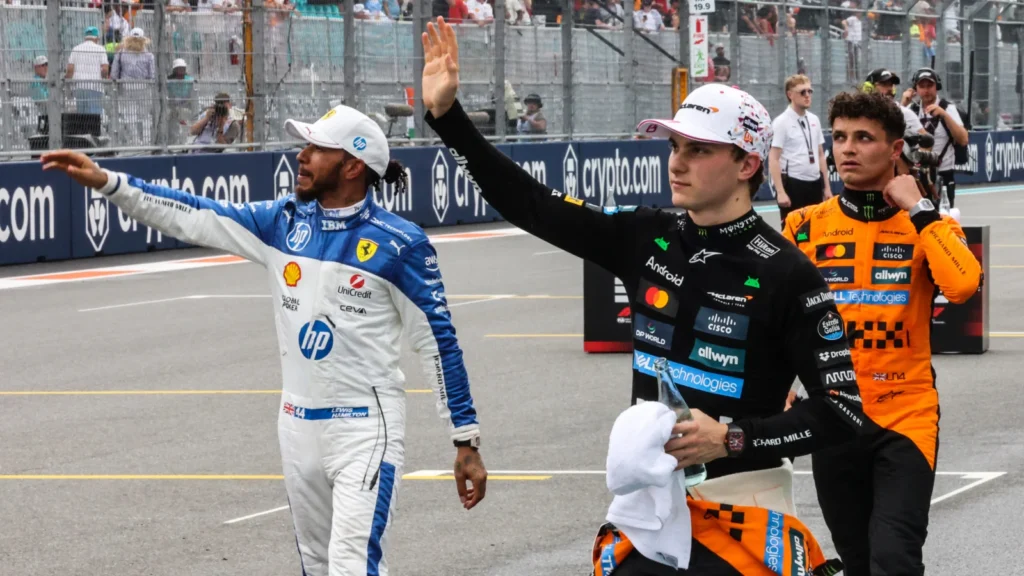 Lewis-Hamilton-McLaren-duo-F1-1024x576-1