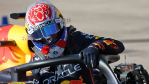 McLaren: Red Bull-Max Verstappen artık F1’in standart kombinasyonu olarak görülmeli