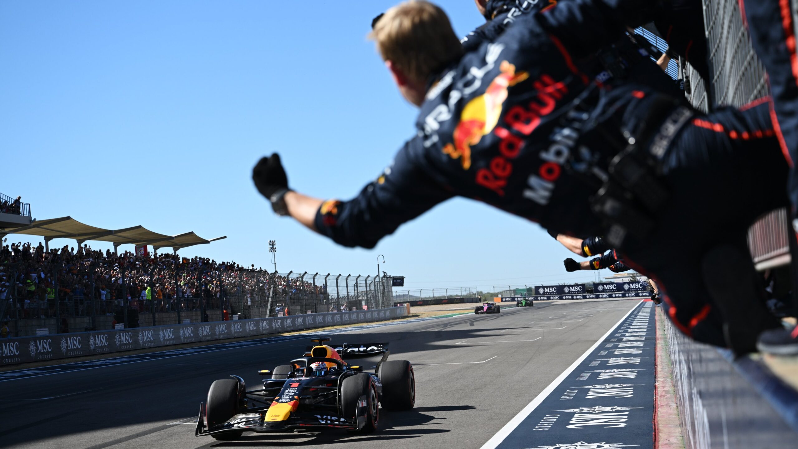 Max Verstappen şampiyonluk konusunda umutlu: “Kesinlikle şansımız var!”